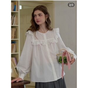 Simple Retro White Eyelet Lace Ruffle Swiss Dot Button Down Blouse Small